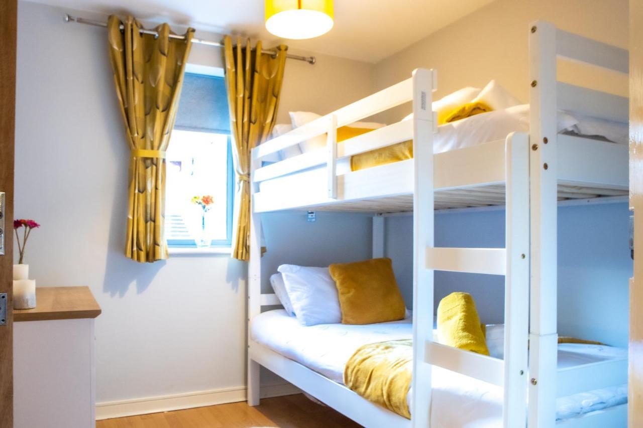 Newly Furnished Appartment Near Train Station ولفرهامبتون المظهر الخارجي الصورة